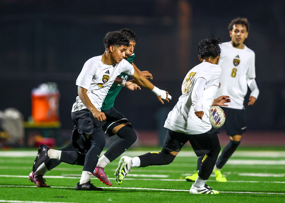 2025 12 17 VBSoccer PolyvsCabrillo