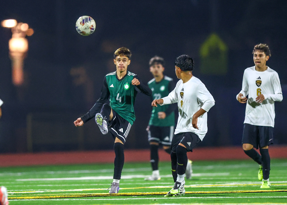 2025 12 17 VBSoccer PolyvsCabrillo