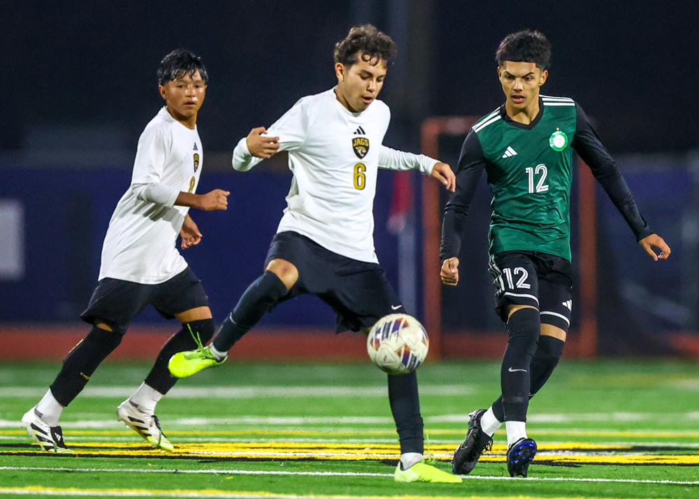 2025 12 17 VBSoccer PolyvsCabrillo