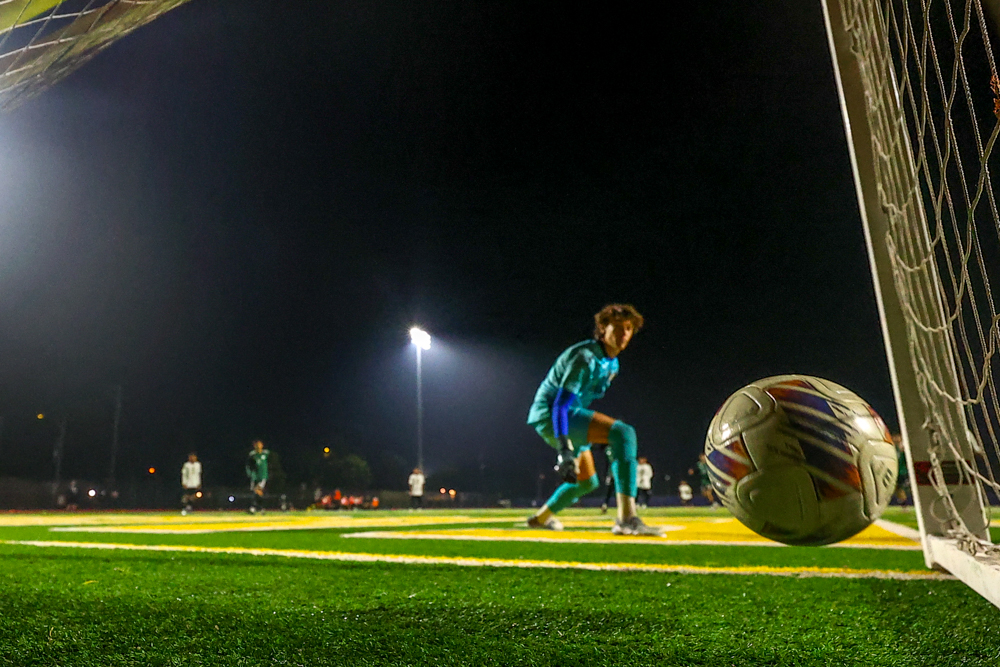 2025 12 17 VBSoccer PolyvsCabrillo