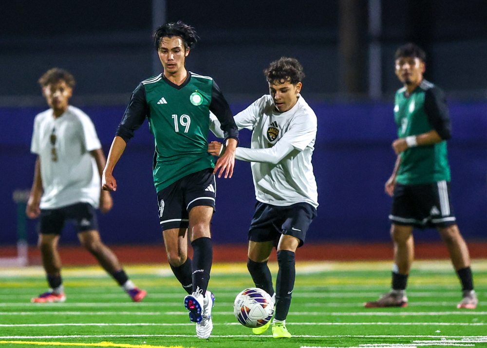 2025 12 17 VBSoccer PolyvsCabrillo