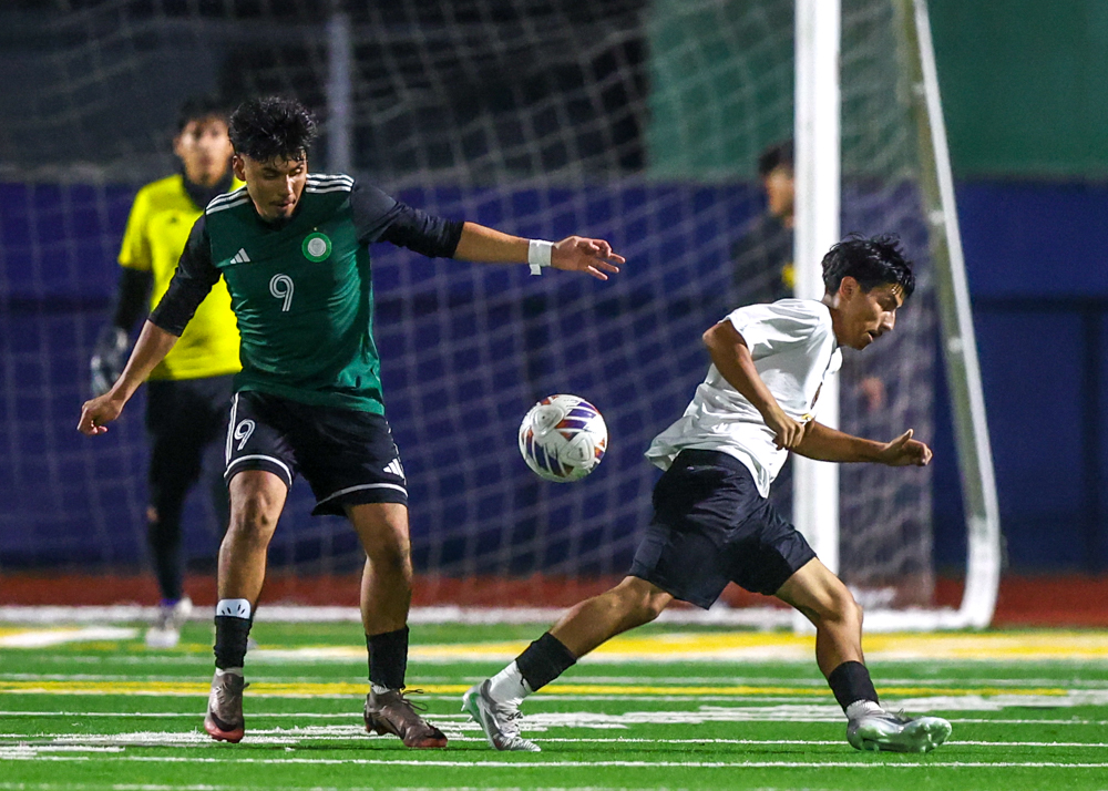 2025 12 17 VBSoccer PolyvsCabrillo