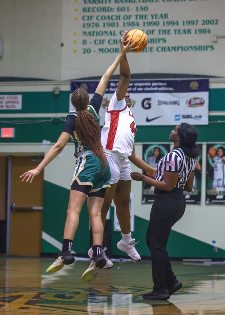 2025 12 18 562 VGBBall PolyvsLakewood