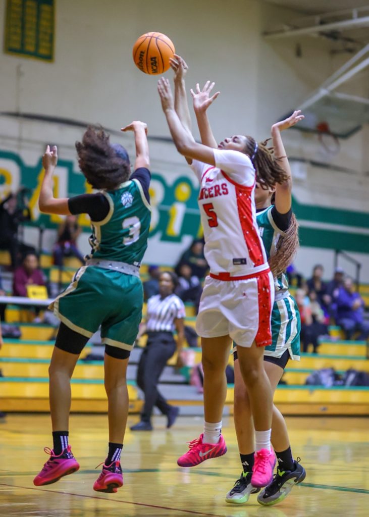 2025 12 18 562 VGBBall PolyvsLakewood