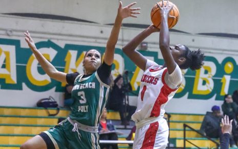 2025 12 18 562 VGBBall PolyvsLakewood