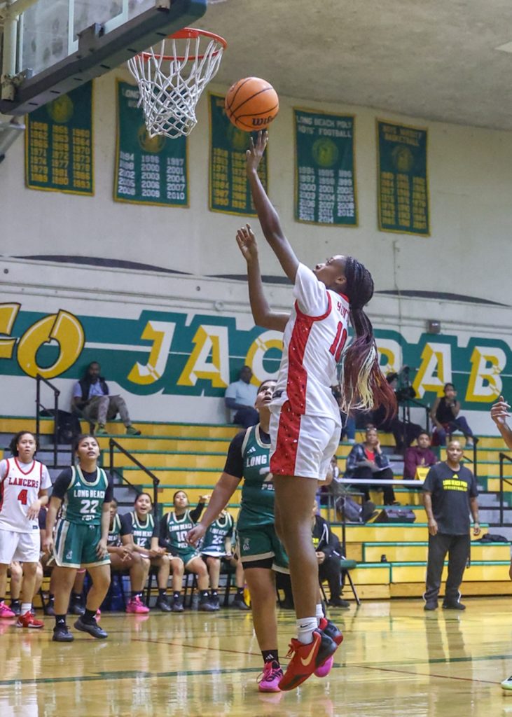 2025 12 18 562 VGBBall PolyvsLakewood