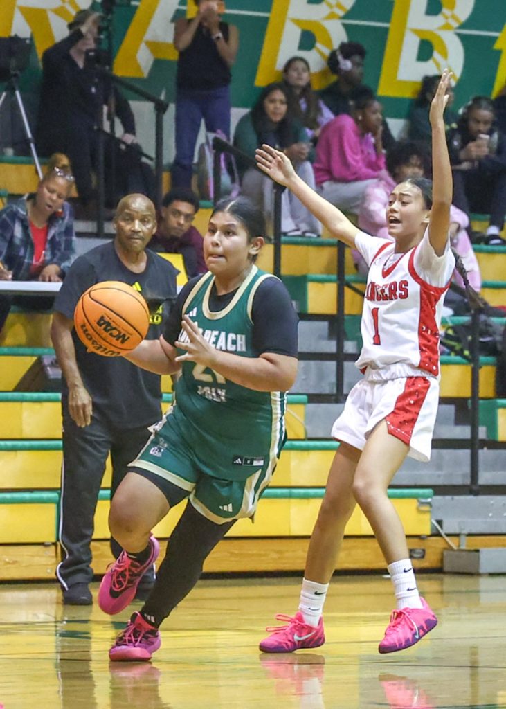 2025 12 18 562 VGBBall PolyvsLakewood