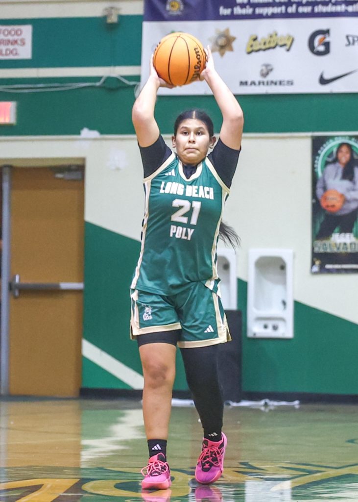 2025 12 18 562 VGBBall PolyvsLakewood