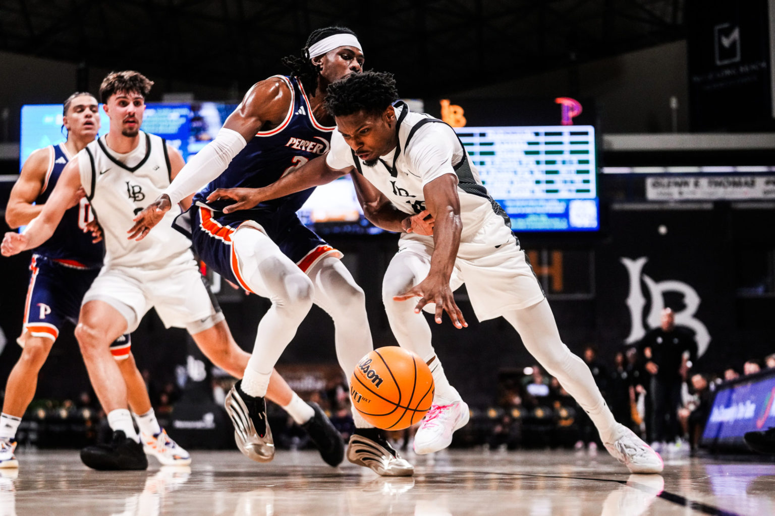 PHOTOS: Long Beach State vs. Pepperdine, Men’s Basketball – The562.org