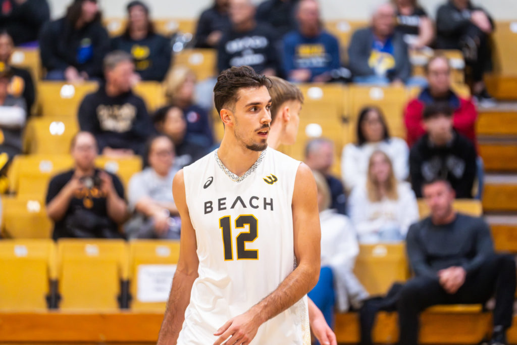LBSU VS BEARS 1