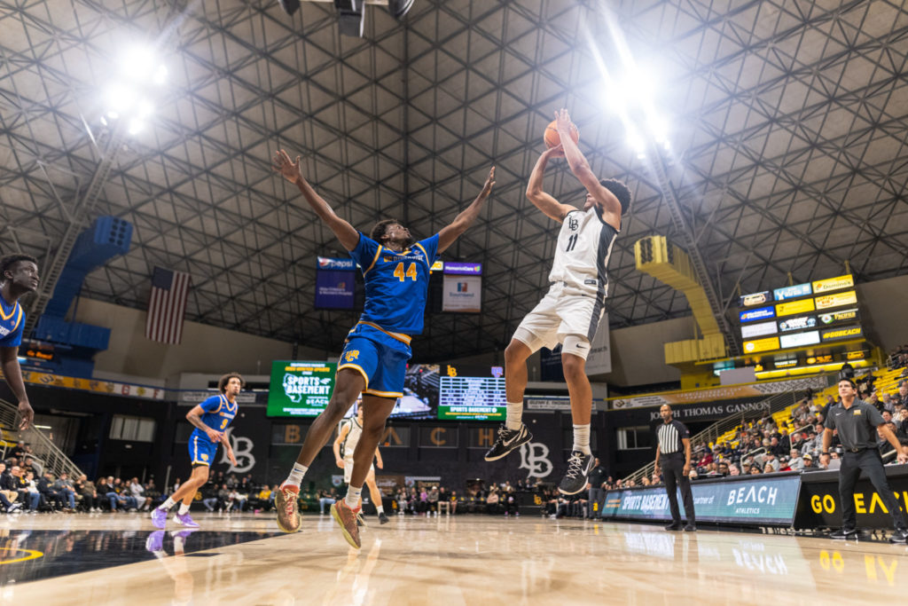 LBSU vs UCR MBB 1