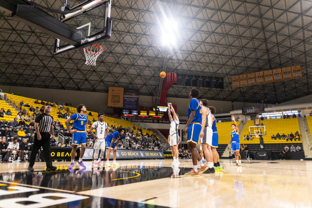 LBSU vs UCR MBB 1
