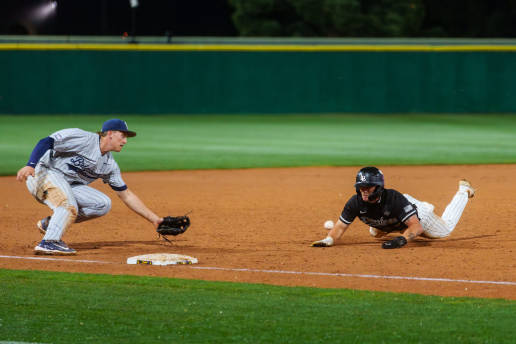 LBSUvsBYUBASEBALL 1
