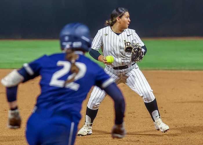 2026 04 03 562 Softball LBSUvsUCDavis