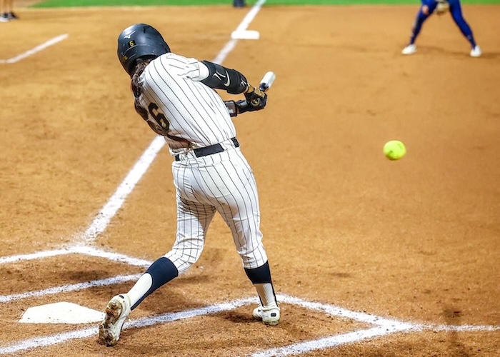 2026 04 03 562 Softball LBSUvsUCDavis