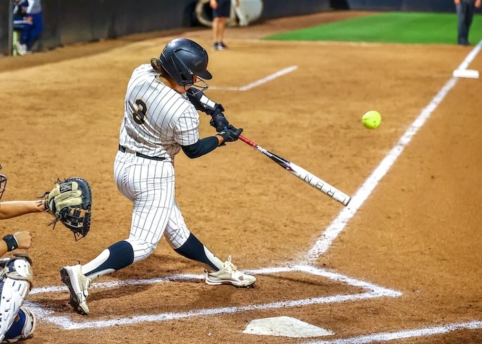 2026 04 03 562 Softball LBSUvsUCDavis