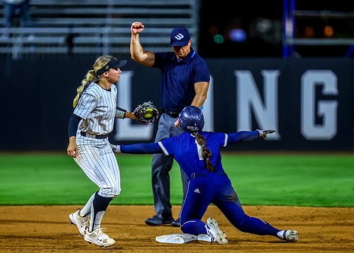 2026 04 03 562 Softball LBSUvsUCDavis