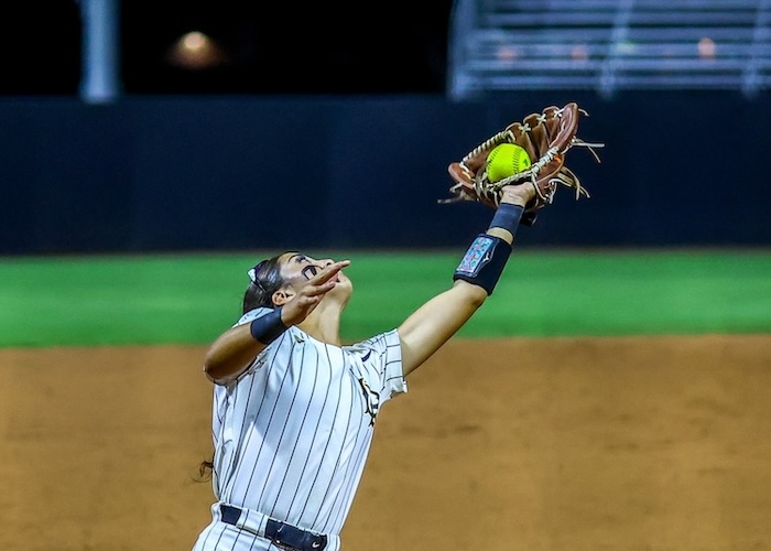 2026 04 03 562 Softball LBSUvsUCDavis