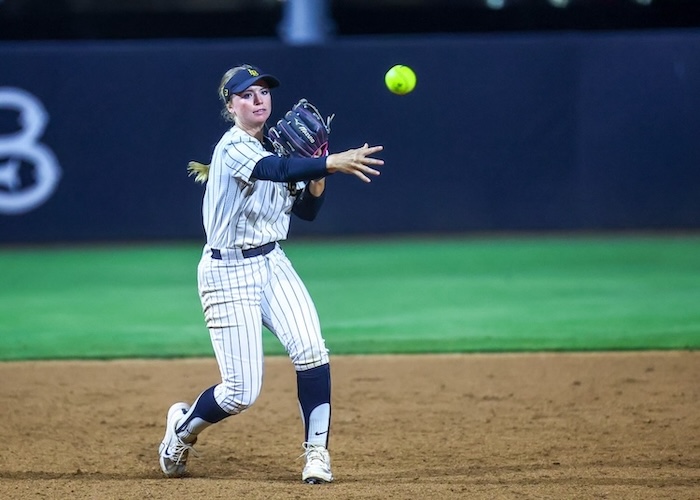 2026 04 03 562 Softball LBSUvsUCDavis