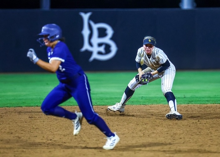 2026 04 03 562 Softball LBSUvsUCDavis