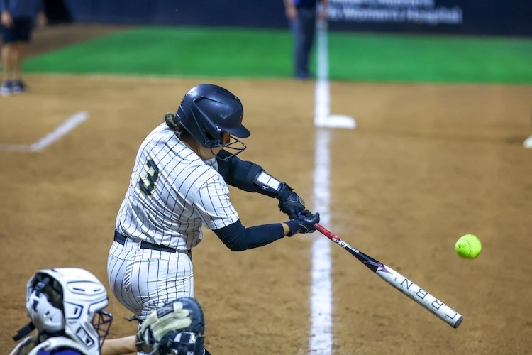 2026 04 03 562 Softball LBSUvsUCDavis