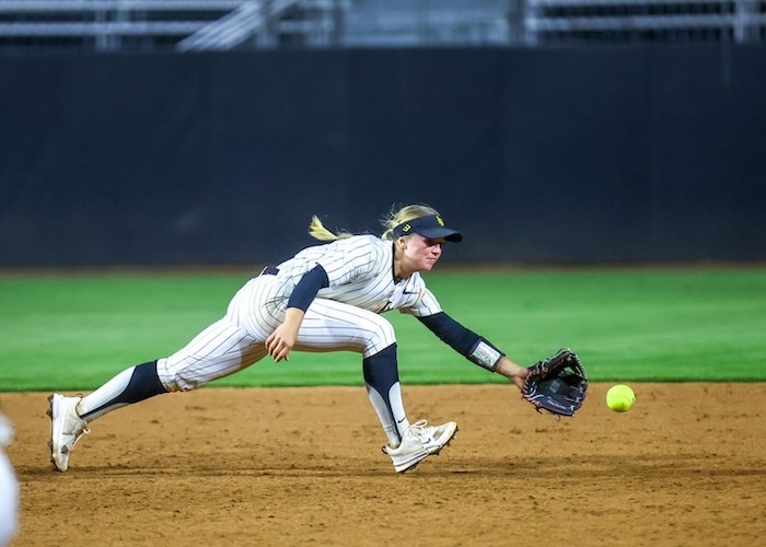 2026 04 03 562 Softball LBSUvsUCDavis