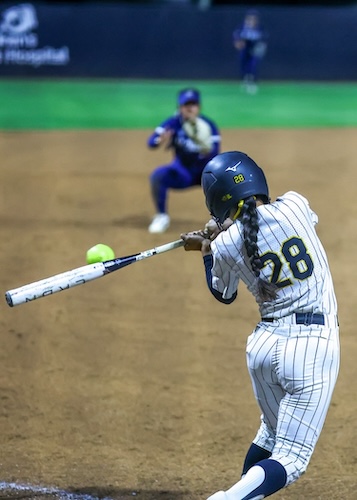 2026 04 03 562 Softball LBSUvsUCDavis