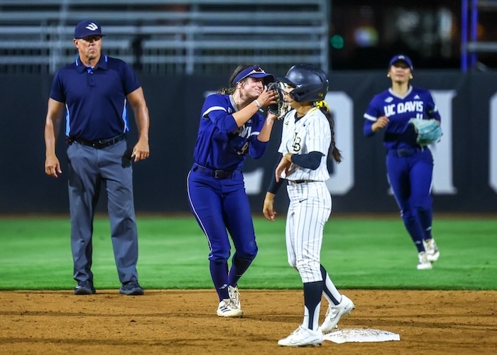 2026 04 03 562 Softball LBSUvsUCDavis