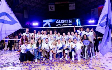 260418 ATXvsSLC GoldenSet+Celly 0107 copy