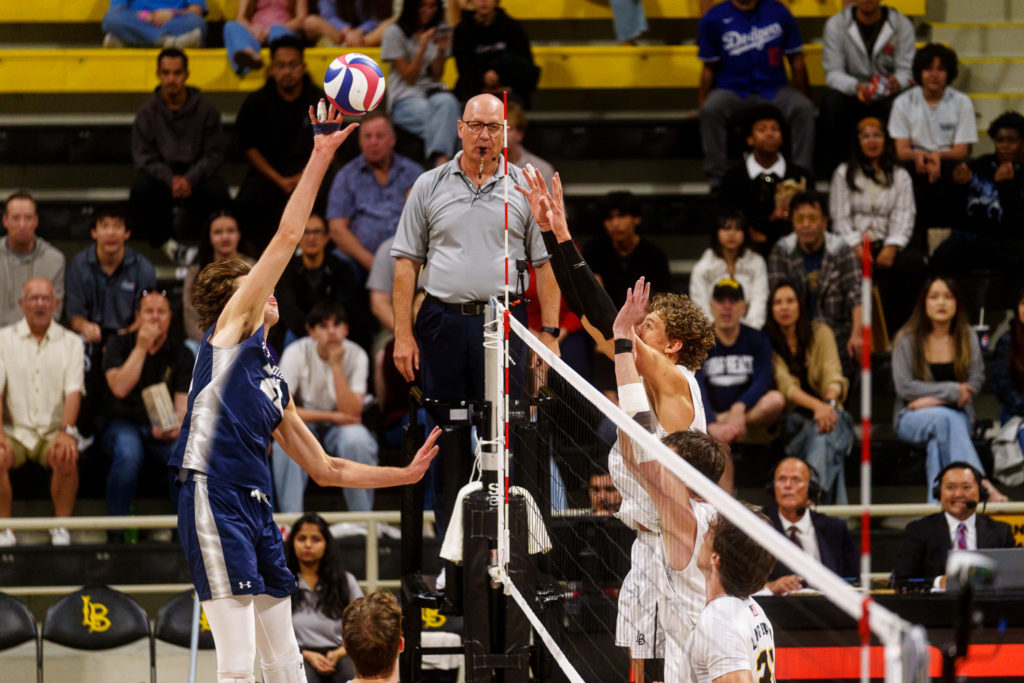 LBSU vs UCSD MVB 1