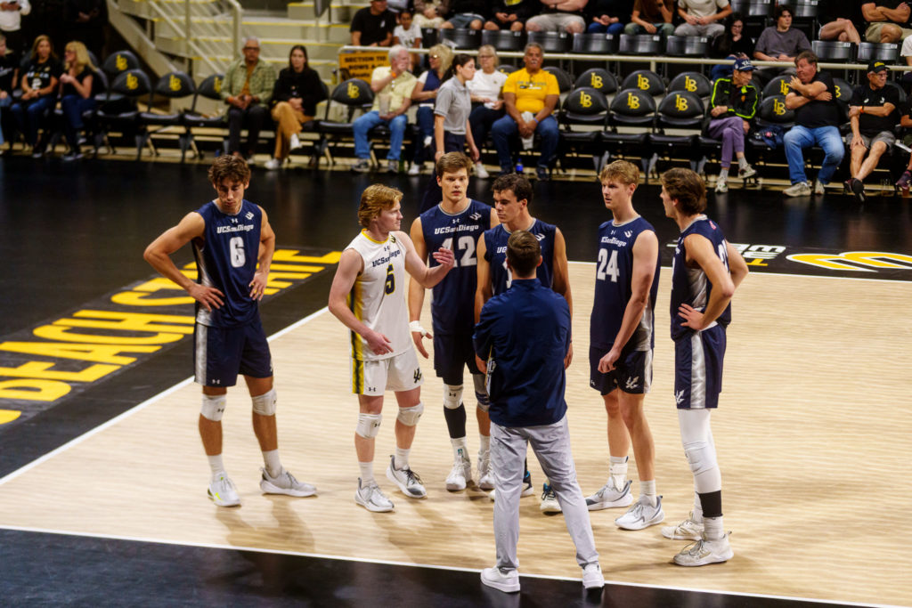 LBSU vs UCSD MVB 1