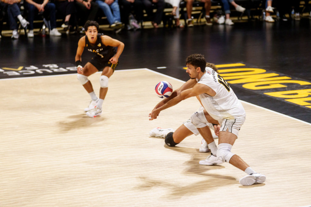 LBSU vs UCSD MVB 1