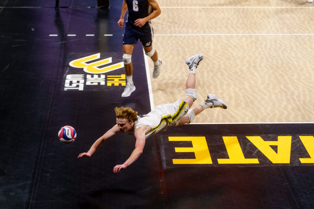 LBSU vs UCSD MVB 1
