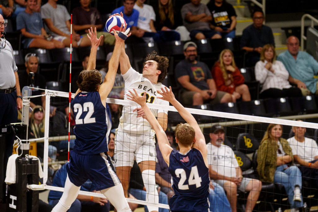 LBSU vs UCSD MVB 1