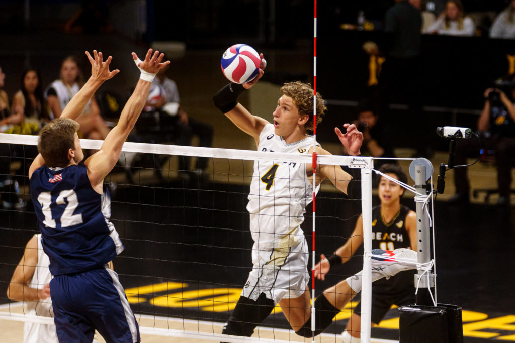 LBSU vs UCSD MVB 1