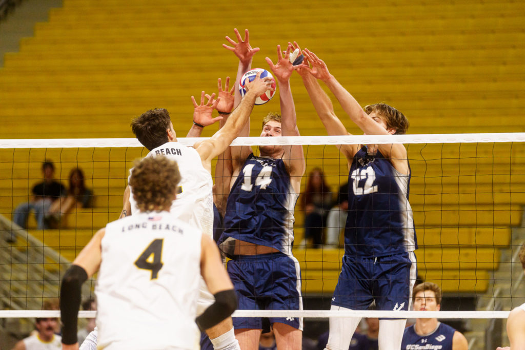 LBSU vs UCSD MVB 1