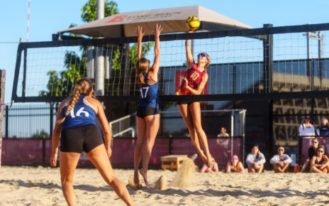 MooreleagueFInalsBeach 1