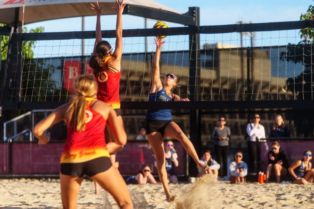 MooreleagueFInalsBeach 1