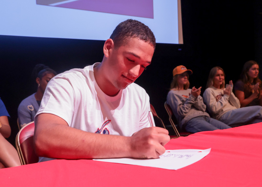 2026 05 18 562 WilsonSigningDay