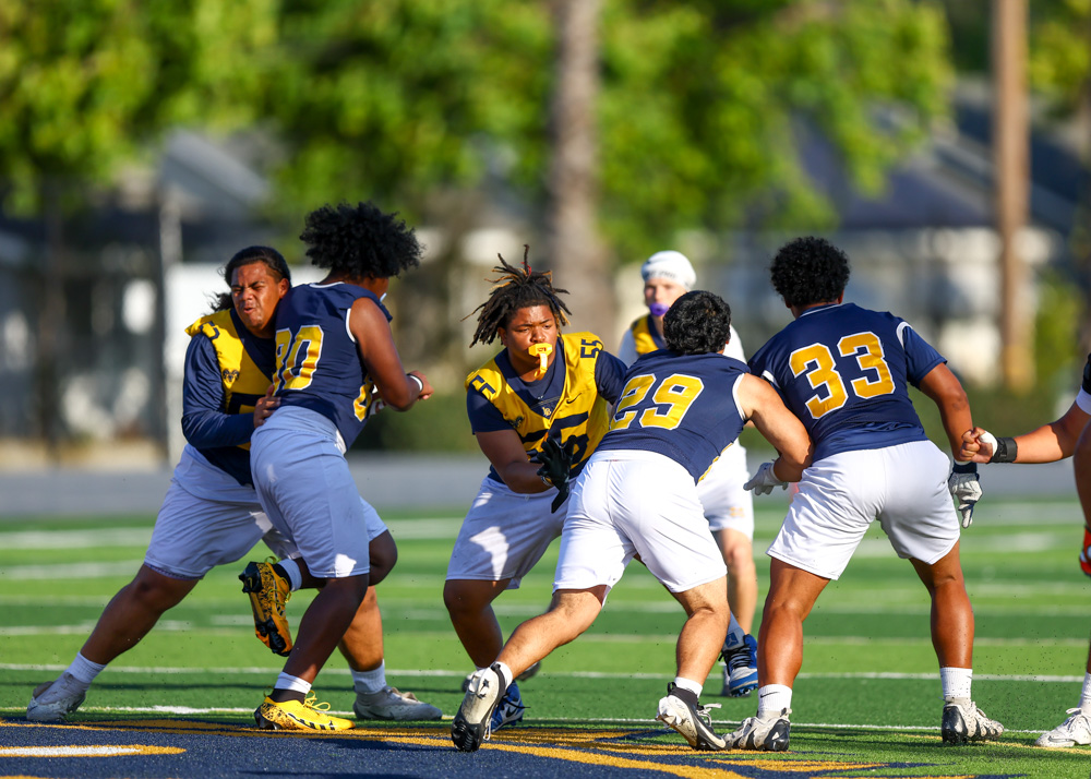 2026 05 20 562 Football MillikanBluevGold