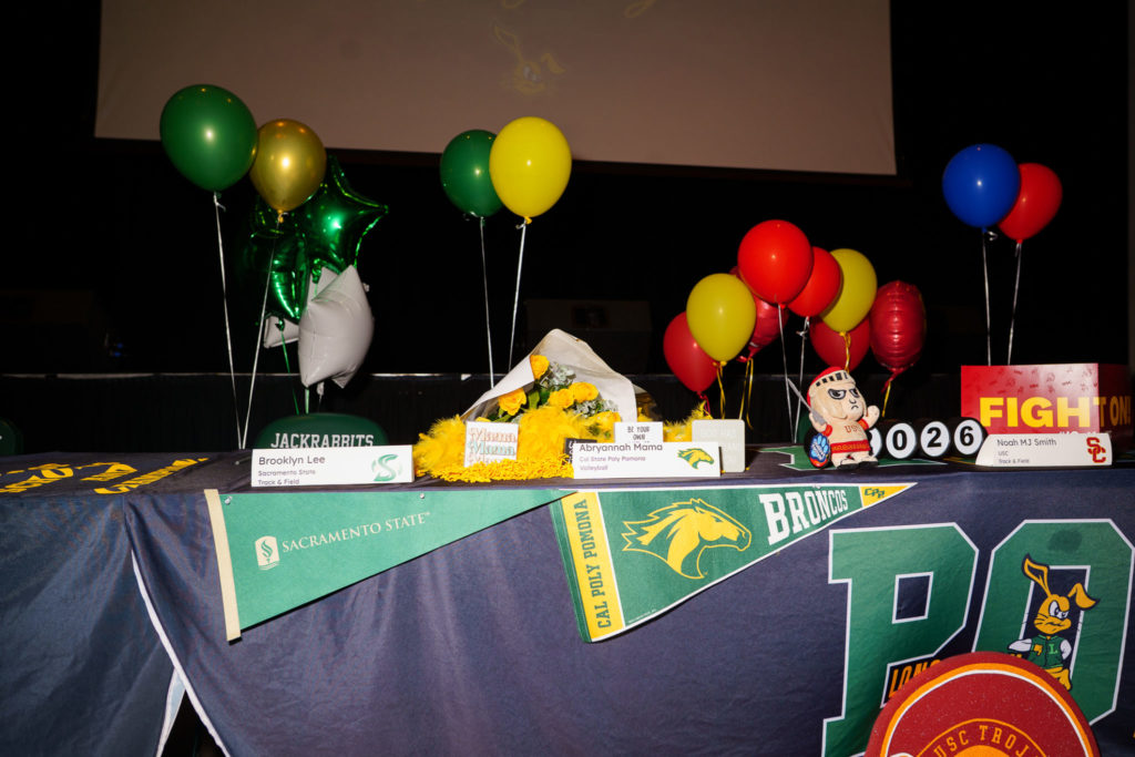 LBPOLYSIGNINGDAY 1