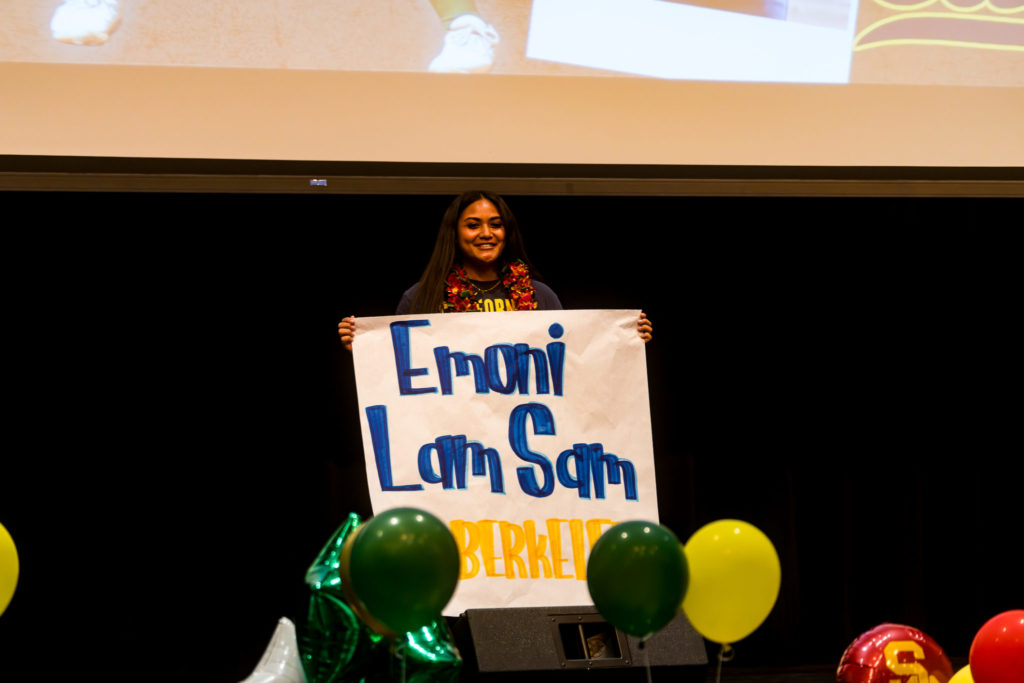 LBPOLYSIGNINGDAY 1