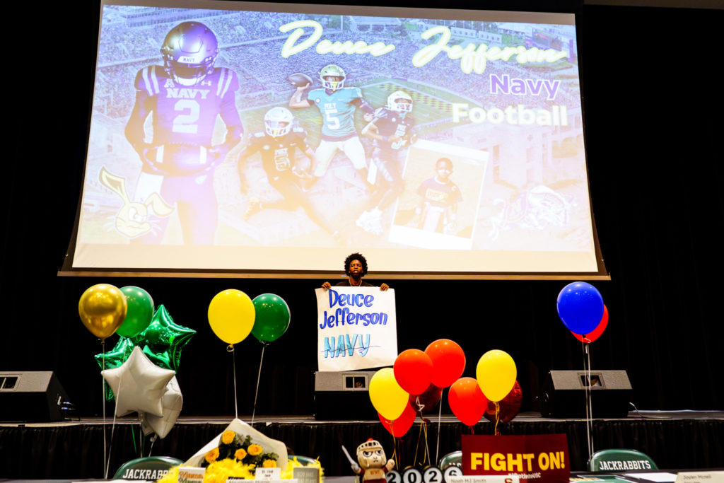 LBPOLYSIGNINGDAY 1