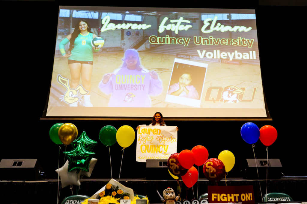 LBPOLYSIGNINGDAY 1
