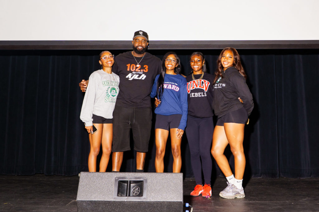 LBPOLYSIGNINGDAY 1