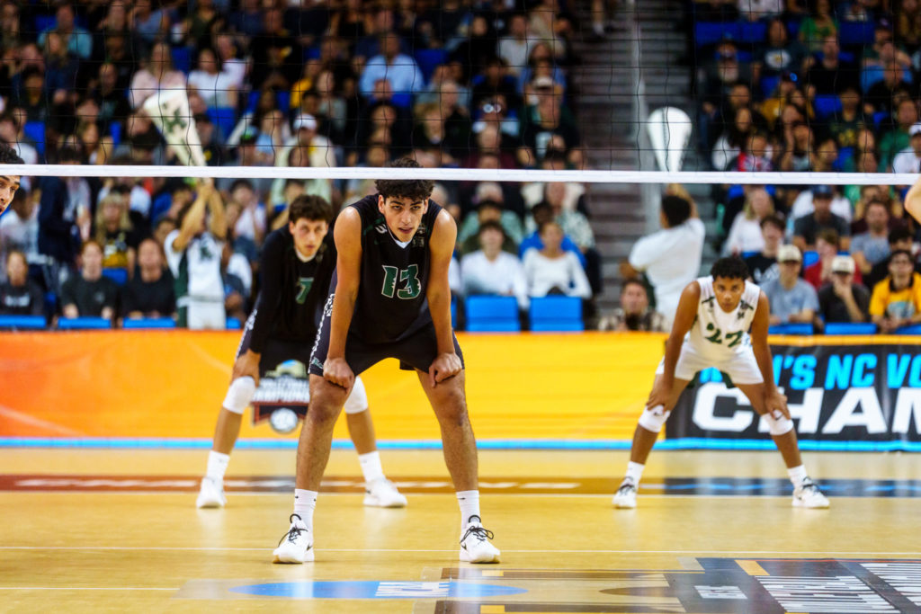 LBSUVSHAWAIISEMIFINALNCAA 1