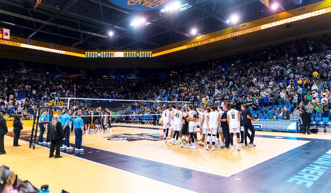 LBSUVSHAWAIISEMIFINALNCAA 1