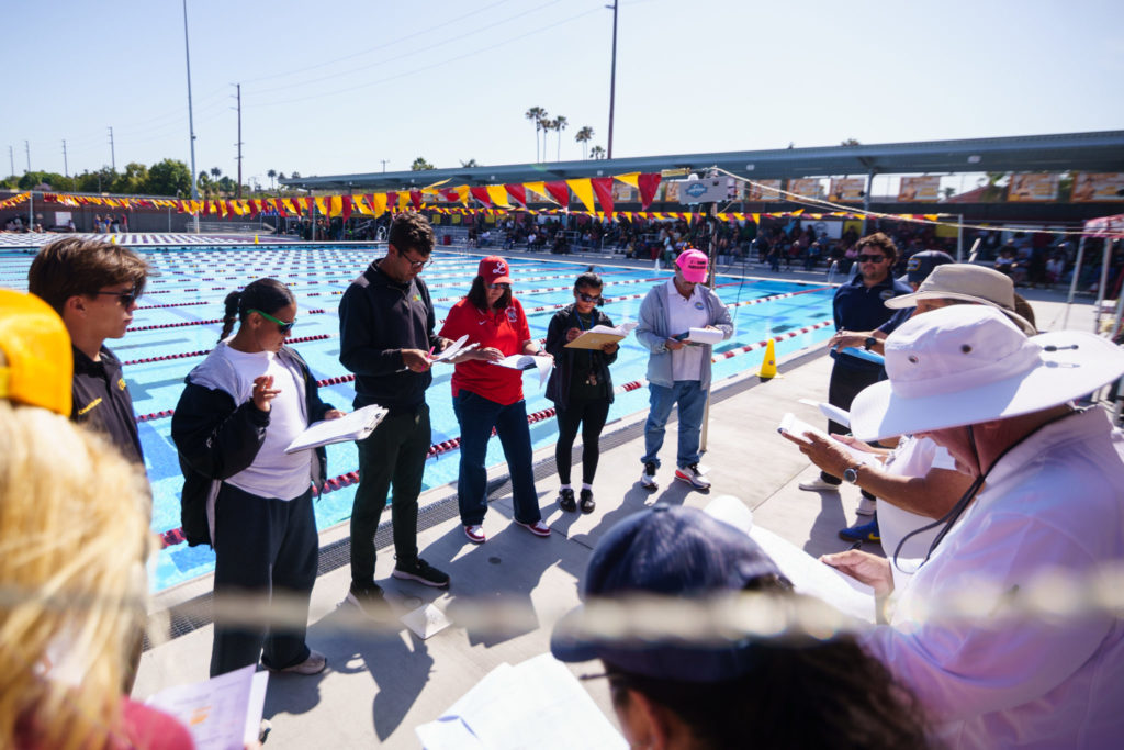 MooreleagueFinalsGirlsSwim 1