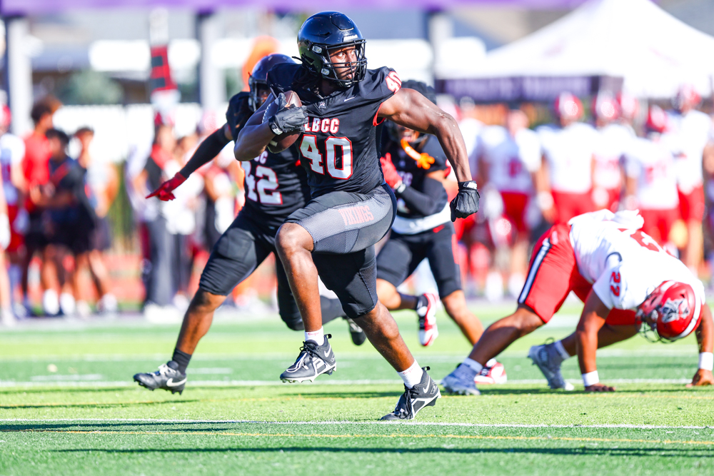 2026 09 19 562 JUCOFB LBCCvsSBCC