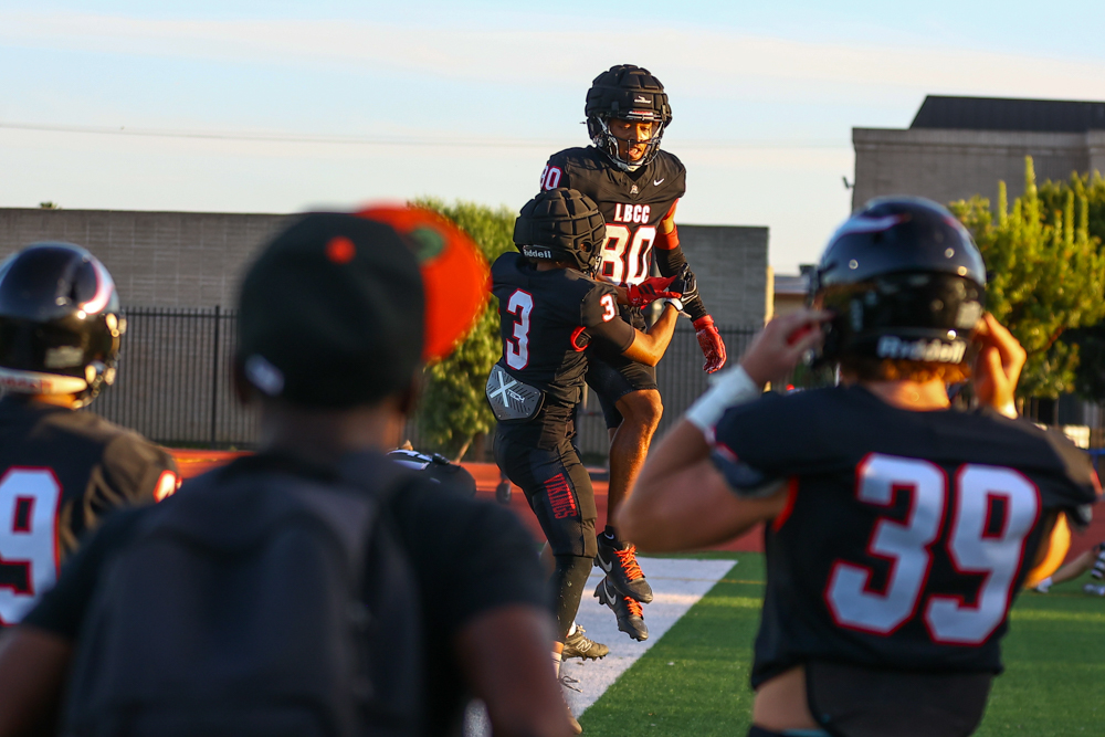 2026 09 19 562 JUCOFB LBCCvsSBCC